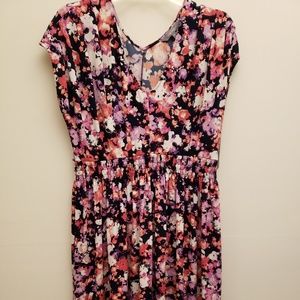 NWT Daisy Fuentes Navy watercolor Floral Dress